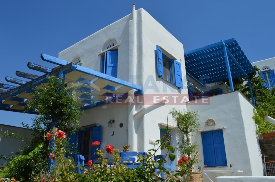 (For Sale) Commercial Commercial Property || Cyclades/Tinos Chora - 438 Sq.m, 970.000€ 